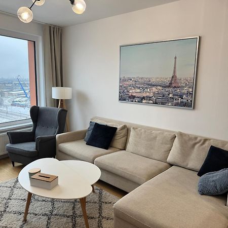 Apartament Downtown Charm With Free Parking Spot Bratysława Zewnętrze zdjęcie