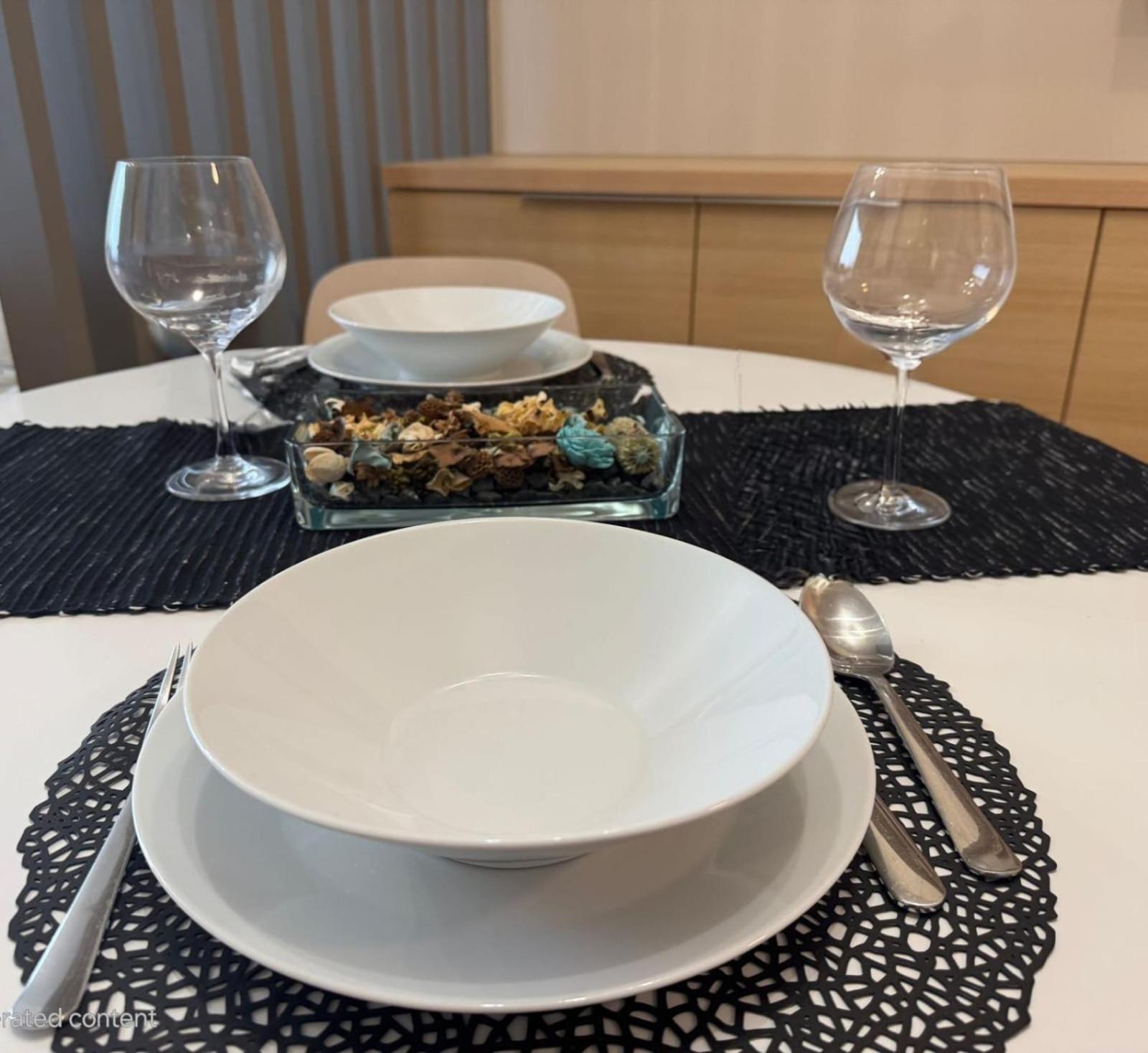 Apartament Downtown Charm With Free Parking Spot Bratysława Zewnętrze zdjęcie
