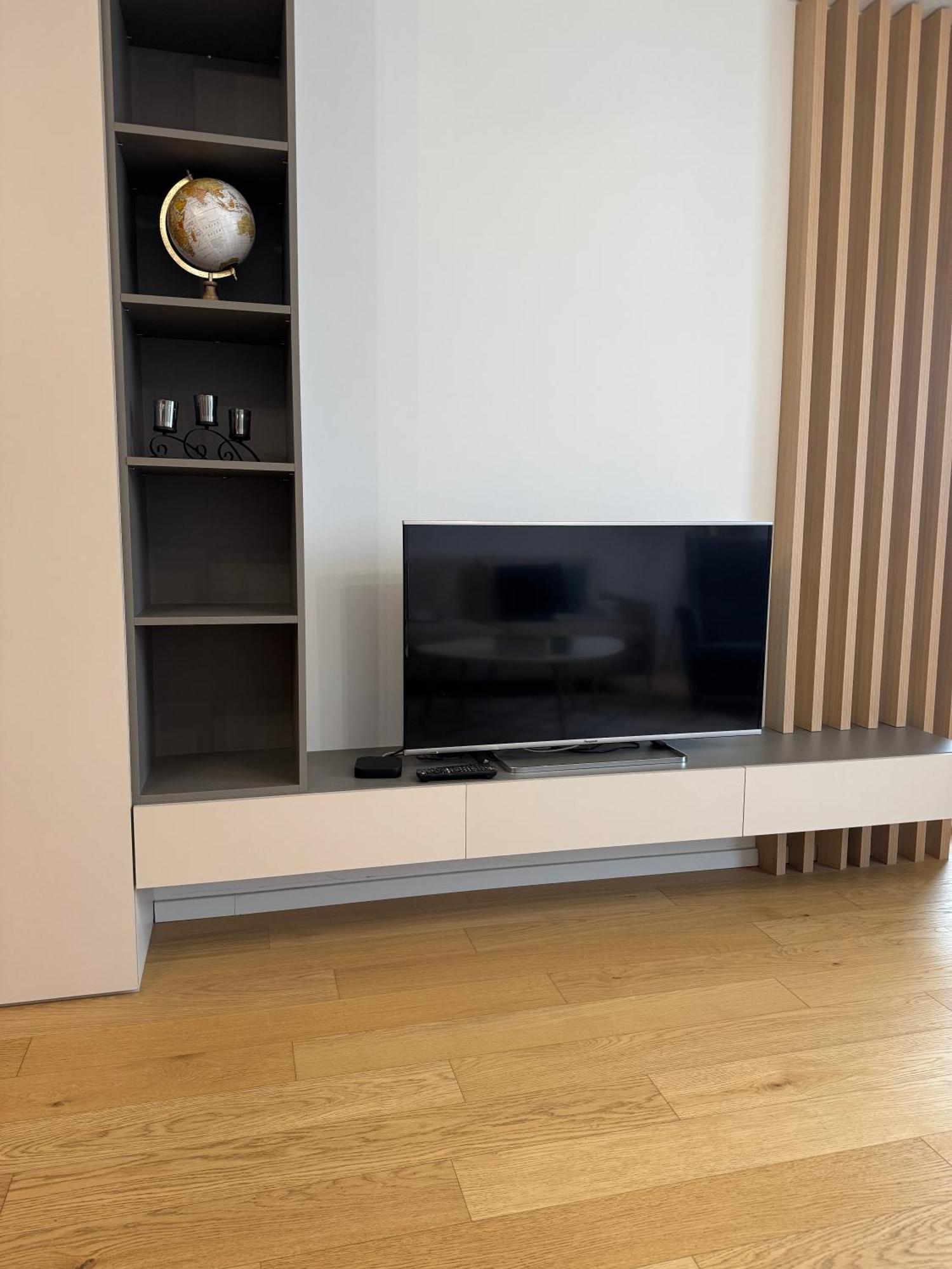 Apartament Downtown Charm With Free Parking Spot Bratysława Zewnętrze zdjęcie
